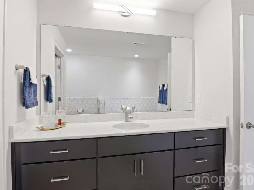 14015 Cameryn Elise Drive, Cornelius, NC 28031.  MLS# CAR4410752, YatesRealty ID 1714. 