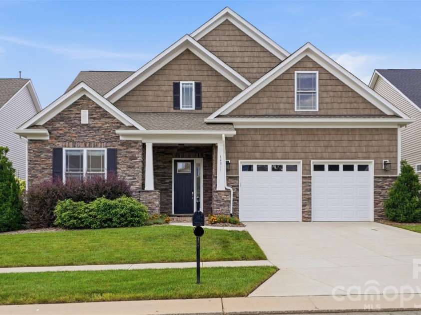 14015 Cameryn Elise Drive, Cornelius, NC 28031.  MLS# CAR4410752, YatesRealty ID 1714. 