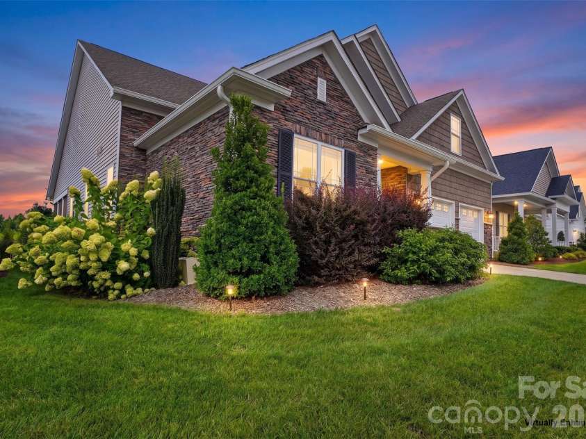 14015 Cameryn Elise Drive, Cornelius, NC 28031.  MLS# CAR4410752, YatesRealty ID 1714. 