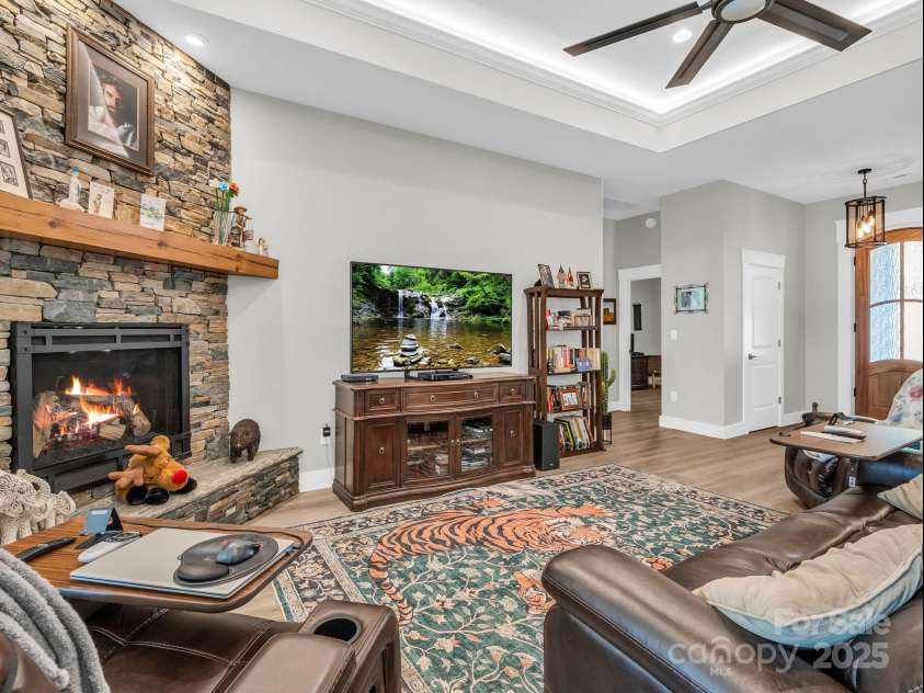 21 Rock Ridge Road, Mill Spring, NC 28756.  MLS# CAR4324696, YatesRealty ID 1714. 