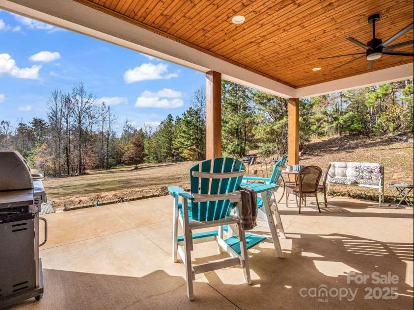 21 Rock Ridge Road, Mill Spring, NC 28756.  MLS# CAR4324696, YatesRealty ID 1714. 
