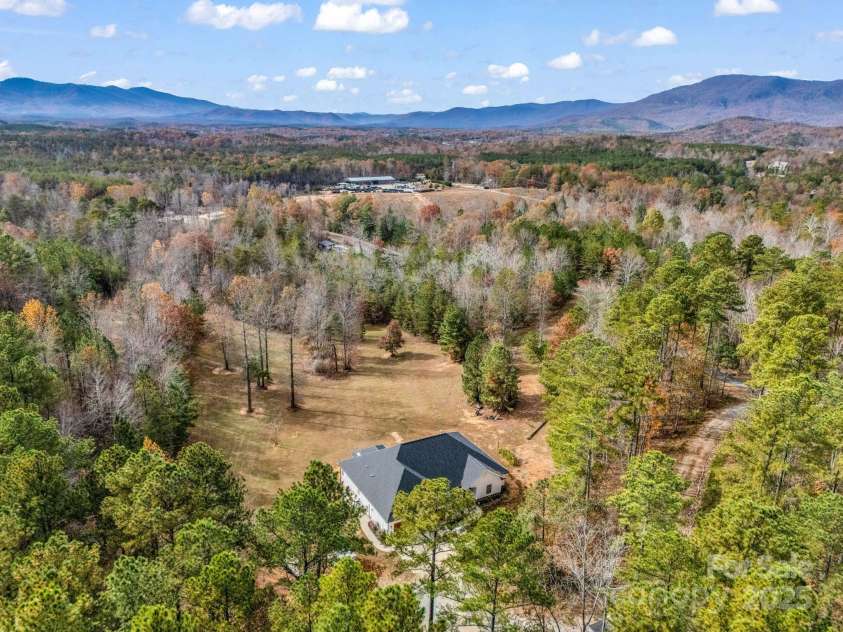 21 Rock Ridge Road, Mill Spring, NC 28756.  MLS# CAR4324696, YatesRealty ID 1714. 