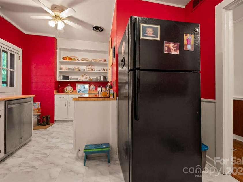 312 Page Farm Road, Tryon, NC 28782.  MLS# CAR4260407, YatesRealty ID 17144. 