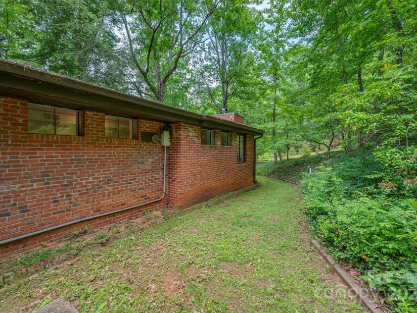 312 Page Farm Road, Tryon, NC 28782.  MLS# CAR4260407, YatesRealty ID 17144. 