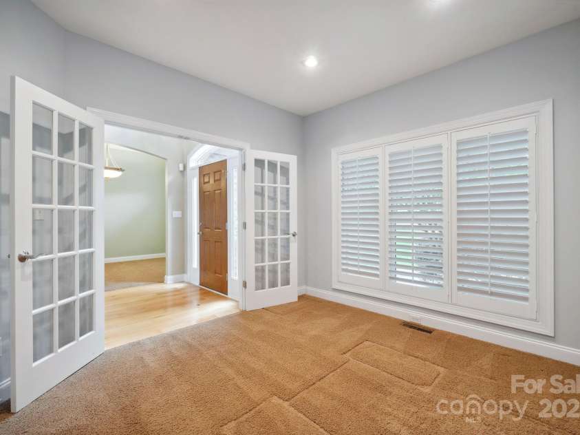 8216 Malibu Pointe Lane, Denver, NC 28037.  MLS# CAR4256470, YatesRealty ID 17146. 