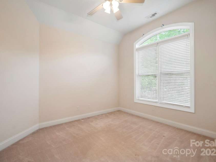 8216 Malibu Pointe Lane, Denver, NC 28037.  MLS# CAR4256470, YatesRealty ID 17146. 