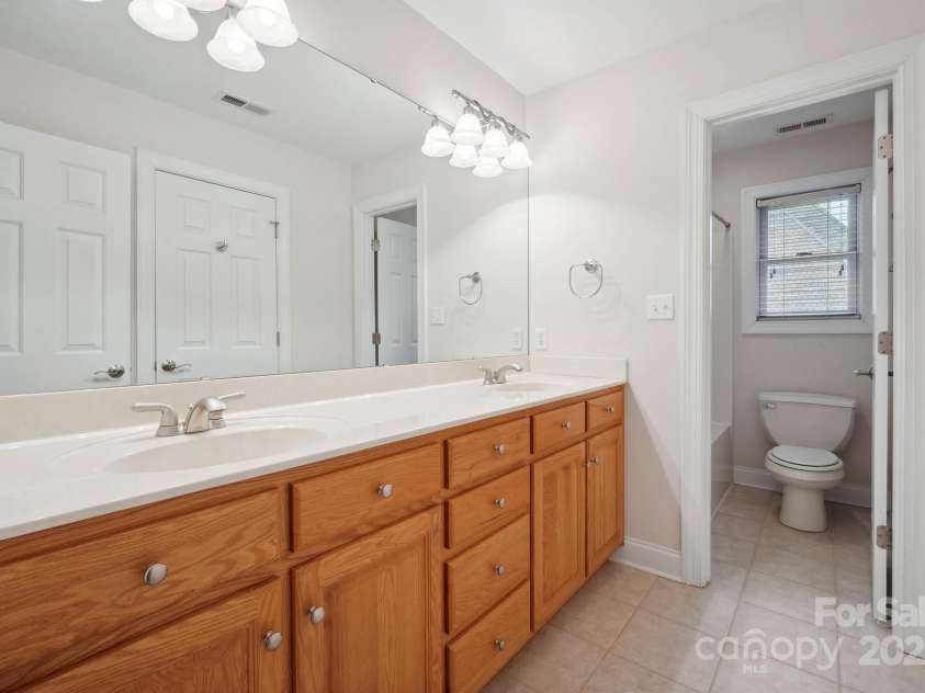 8216 Malibu Pointe Lane, Denver, NC 28037.  MLS# CAR4256470, YatesRealty ID 17146. 