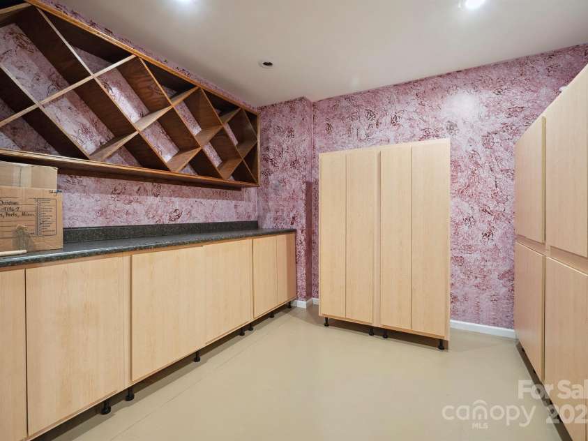 8216 Malibu Pointe Lane, Denver, NC 28037.  MLS# CAR4256470, YatesRealty ID 17146. 