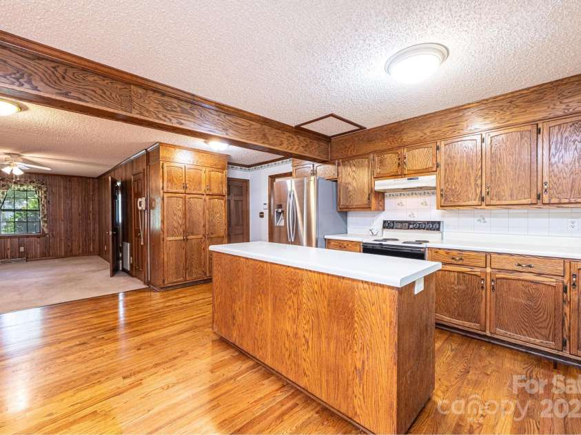 3781 Dover Street, Claremont, NC 28610.  MLS# CAR4280590, YatesRealty ID 17147. Kitchen
