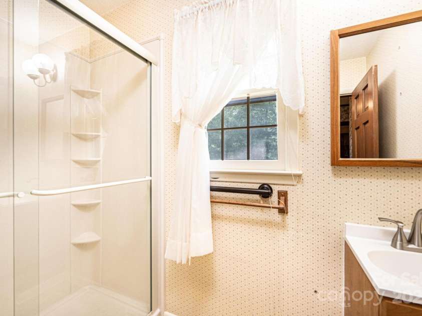 3781 Dover Street, Claremont, NC 28610.  MLS# CAR4280590, YatesRealty ID 17147. Main Level Full BA