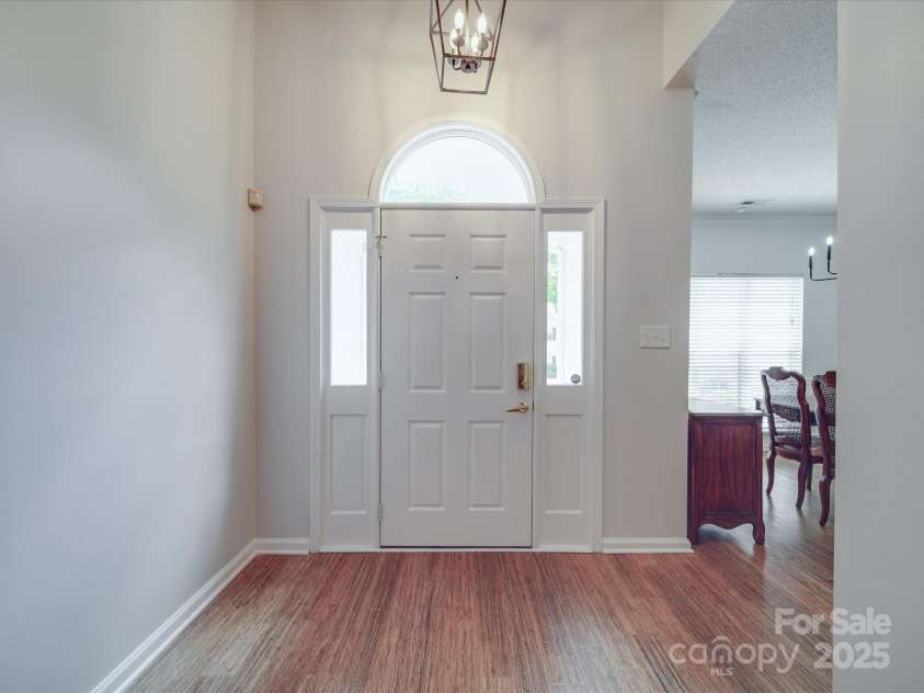 8623 Cedar Hollow Lane, Huntersville, NC 28078.  MLS# CAR4248316, YatesRealty ID 17148. Foyer