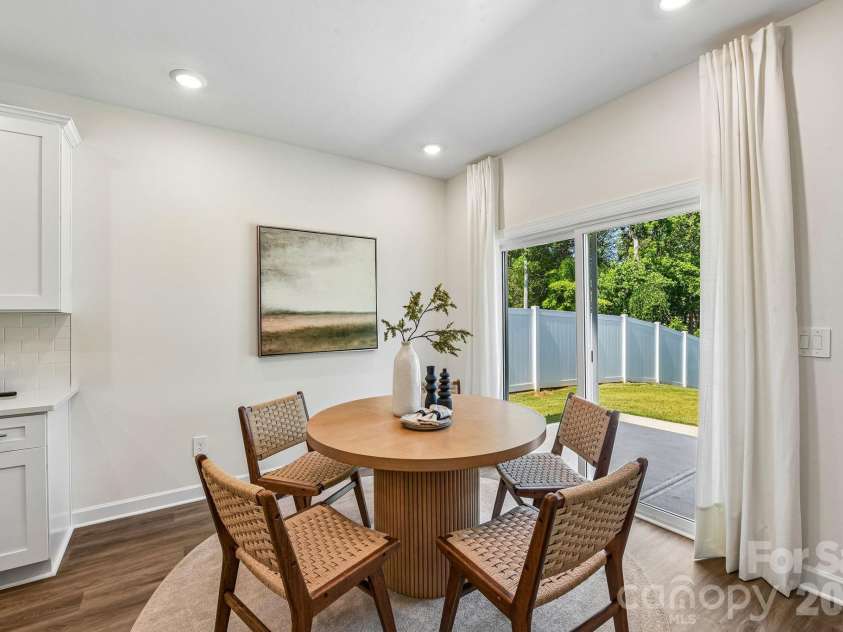 2088 Sunflower Circle, Newton, NC 28658.  MLS# CAR4375590, YatesRealty ID 17149. 