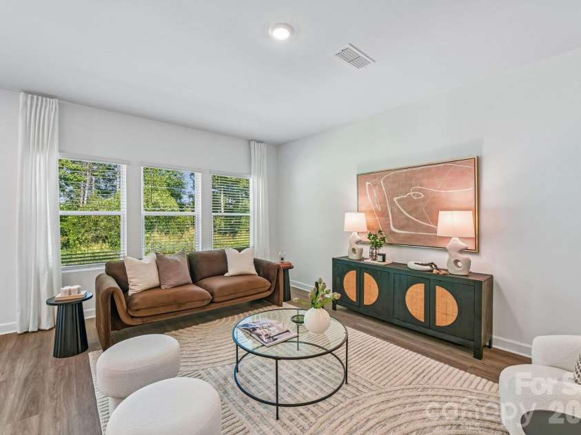 2088 Sunflower Circle, Newton, NC 28658.  MLS# CAR4375590, YatesRealty ID 17149. 
