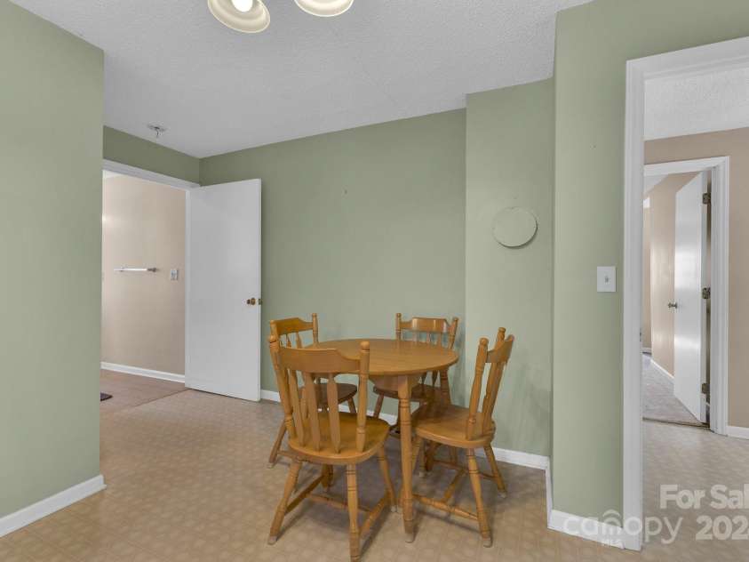 2664 Charles Teague Place, Lenoir, NC 28645.  MLS# CAR4200790, YatesRealty ID 1715. 