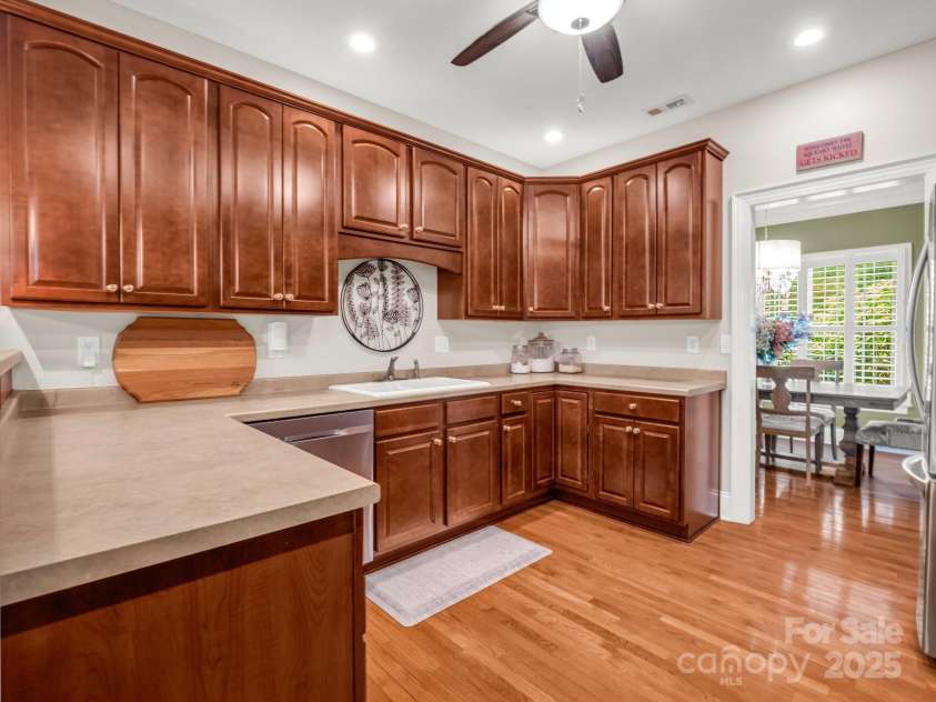 262 Woodridge Drive, Rutherfordton, NC 28139.  MLS# CAR4258071, YatesRealty ID 17150. Kitchen