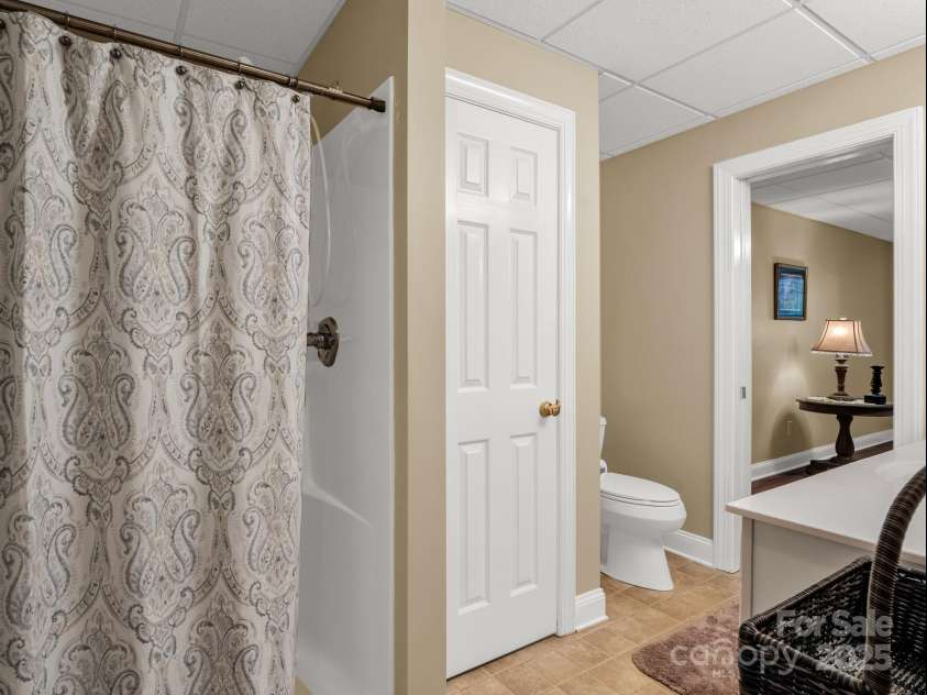 262 Woodridge Drive, Rutherfordton, NC 28139.  MLS# CAR4258071, YatesRealty ID 17150. Main Level Bath #2