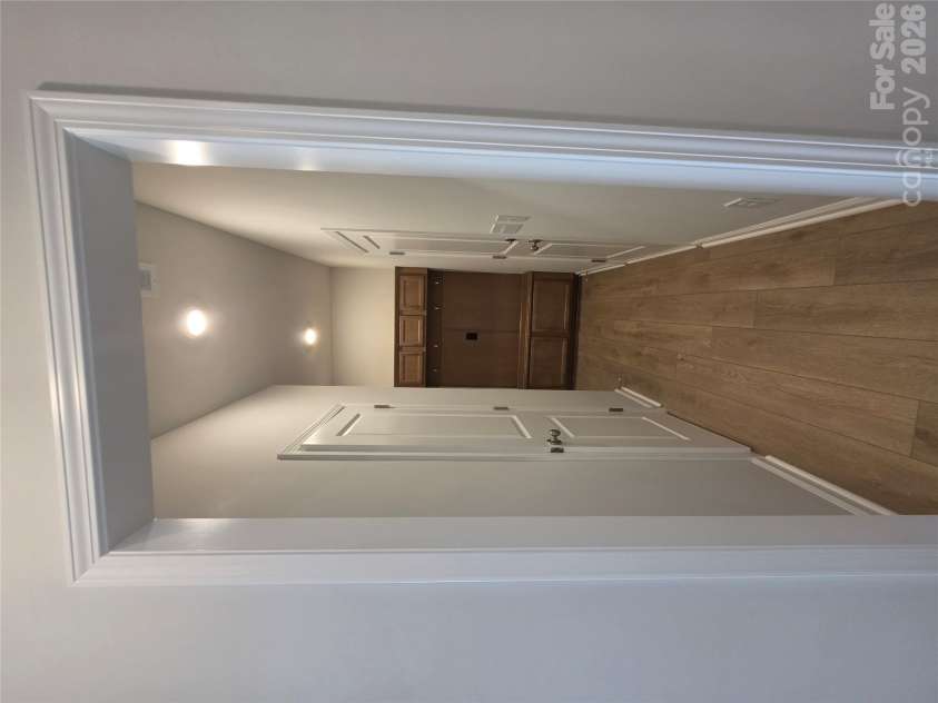 6314 Abelia Avenue, Charlotte, NC 28269.  MLS# CAR4430880, YatesRealty ID 17150. 