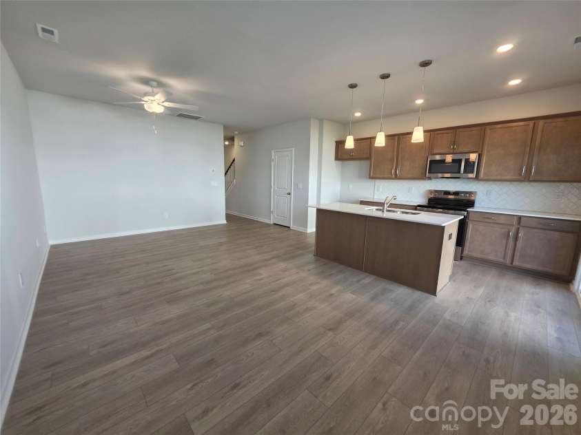6314 Abelia Avenue, Charlotte, NC 28269.  MLS# CAR4430880, YatesRealty ID 17150. 