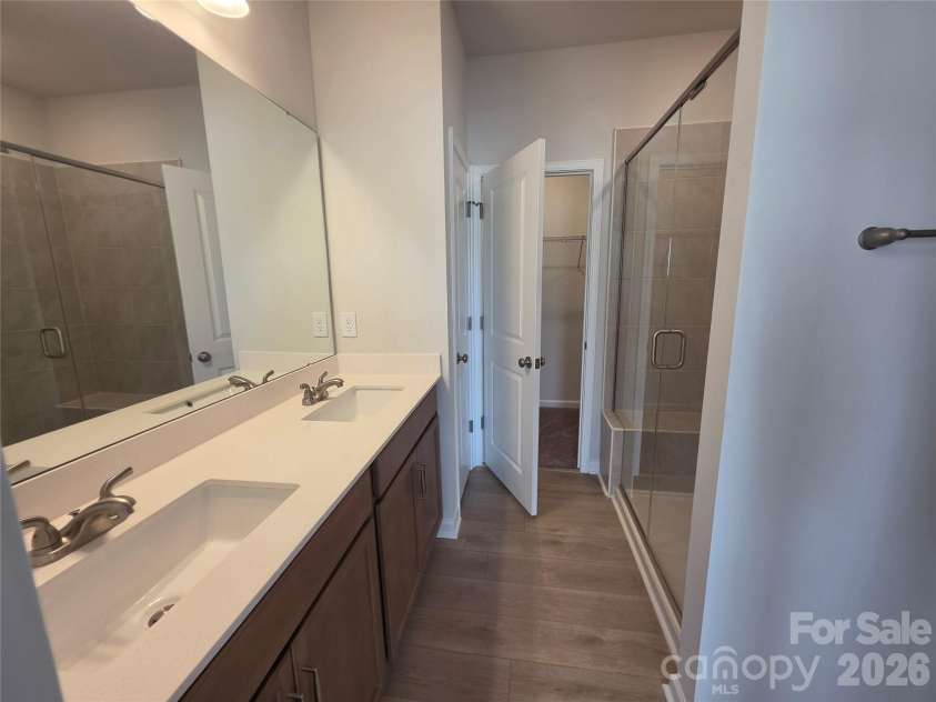 6314 Abelia Avenue, Charlotte, NC 28269.  MLS# CAR4430880, YatesRealty ID 17150. 