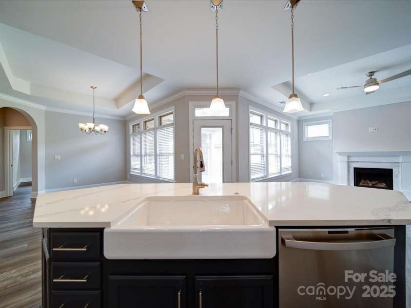 405 Newstyle Way, Gastonia, NC 28056.  MLS# CAR4256128, YatesRealty ID 17151. 