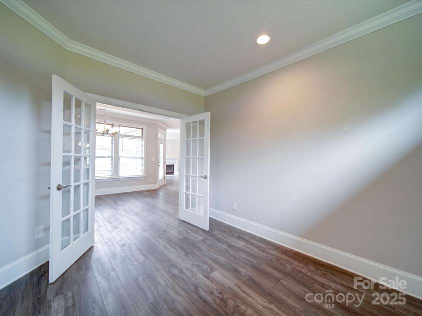 405 Newstyle Way, Gastonia, NC 28056.  MLS# CAR4256128, YatesRealty ID 17151. 