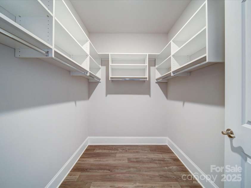 405 Newstyle Way, Gastonia, NC 28056.  MLS# CAR4256128, YatesRealty ID 17151. 