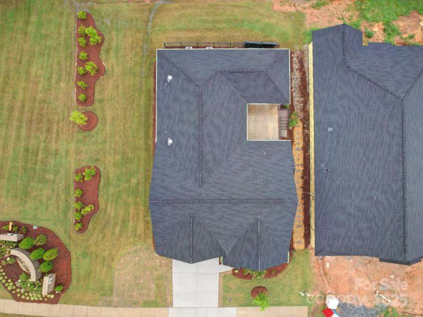 405 Newstyle Way, Gastonia, NC 28056.  MLS# CAR4256128, YatesRealty ID 17151. 