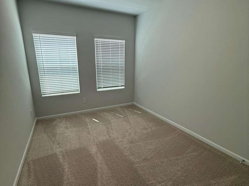 6340 Abelia Avenue, Charlotte, NC 28269.  MLS# CAR4362681, YatesRealty ID 17154. 