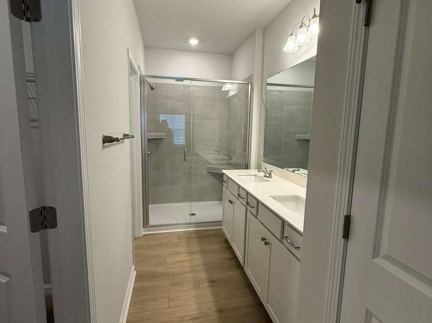 6340 Abelia Avenue, Charlotte, NC 28269.  MLS# CAR4362681, YatesRealty ID 17154. 