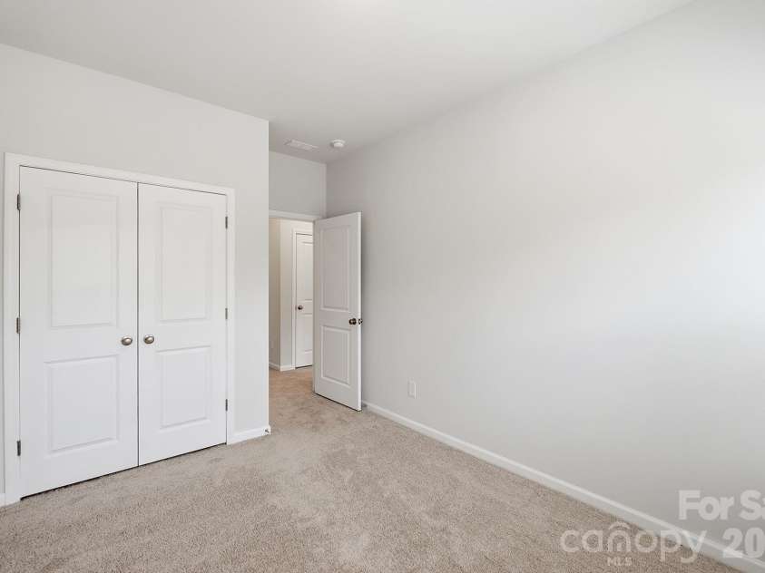 6340 Abelia Avenue, Charlotte, NC 28269.  MLS# CAR4410219, YatesRealty ID 17154. 