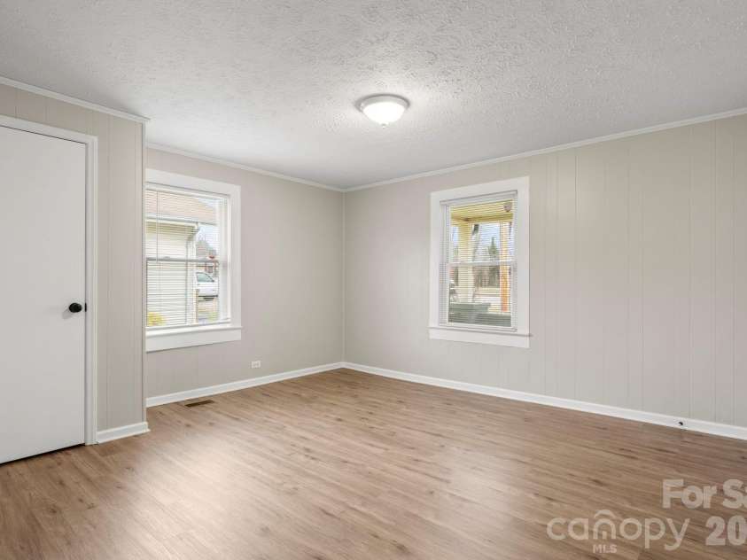 626 Concord Street, Morganton, NC 28655.  MLS# CAR4334214, YatesRealty ID 17156. 