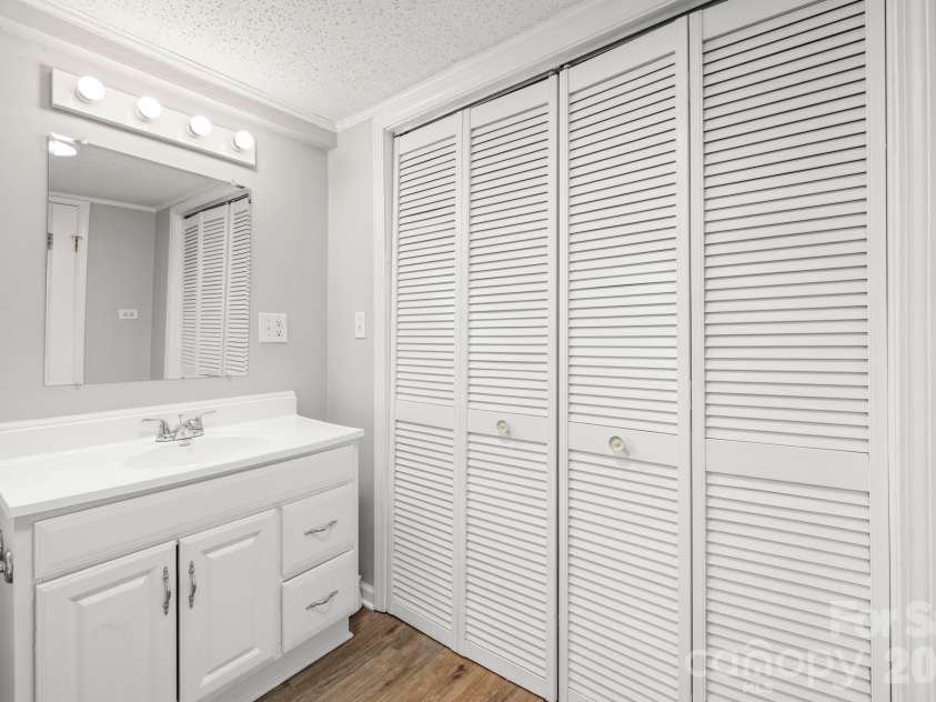 626 Concord Street, Morganton, NC 28655.  MLS# CAR4334214, YatesRealty ID 17156. 