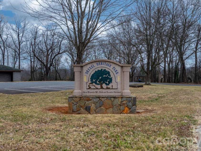 626 Concord Street, Morganton, NC 28655.  MLS# CAR4334214, YatesRealty ID 17156. 