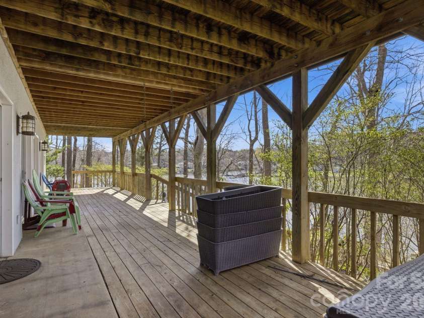 3920 Old Mountain Road, Lexington, NC 27292.  MLS# CAR4358907, YatesRealty ID 17158. 