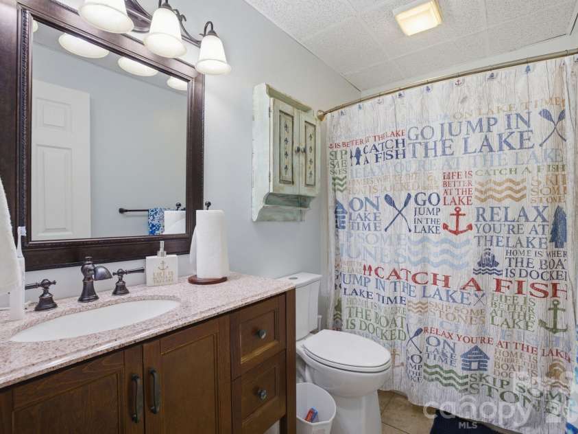3920 Old Mountain Road, Lexington, NC 27292.  MLS# CAR4358907, YatesRealty ID 17158. 