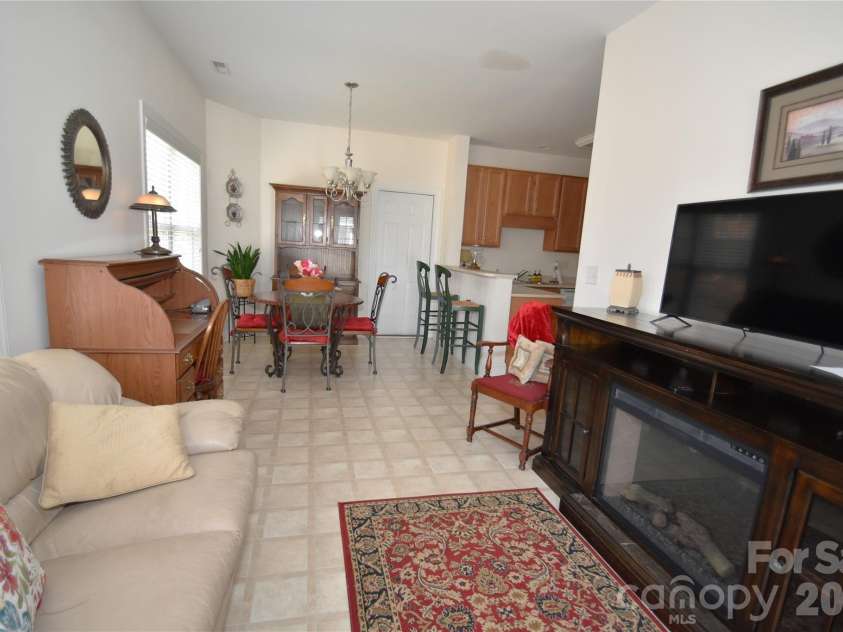 2331 Granville Place, Monroe, NC 28110.  MLS# CAR4346911, YatesRealty ID 17159. 