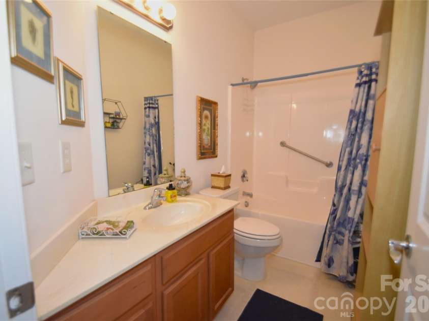 2331 Granville Place, Monroe, NC 28110.  MLS# CAR4346911, YatesRealty ID 17159. Hall Bath