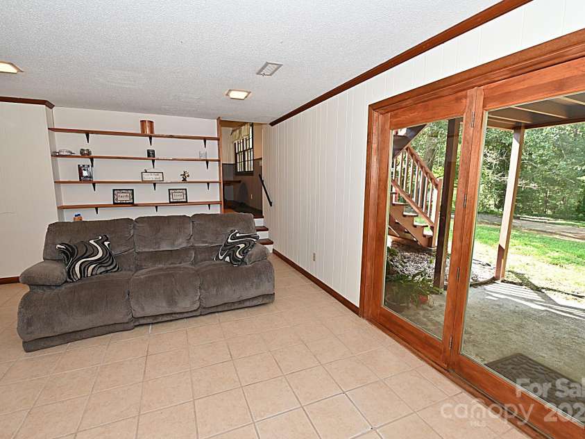 3211 Hollyhill Circle, Valdese, NC 28690.  MLS# CAR4174468, YatesRealty ID 1716. 