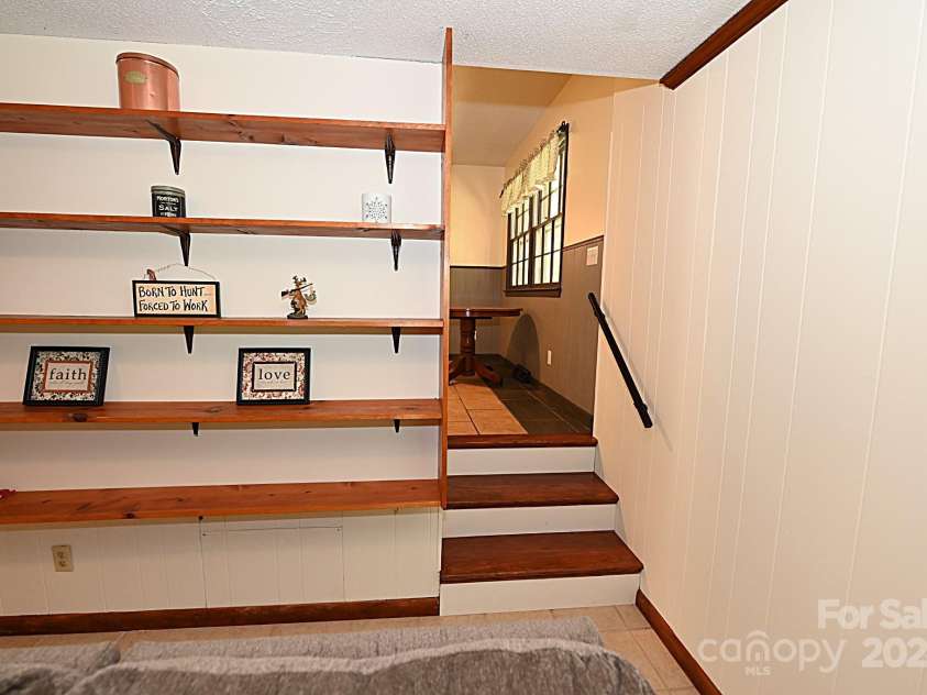 3211 Hollyhill Circle, Valdese, NC 28690.  MLS# CAR4174468, YatesRealty ID 1716. 