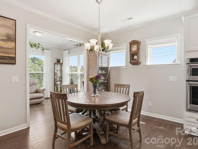 1635 Carolina Orchards Boulevard, Fort Mill, SC 29715.  MLS# CAR4370605, YatesRealty ID 17161. Dining area