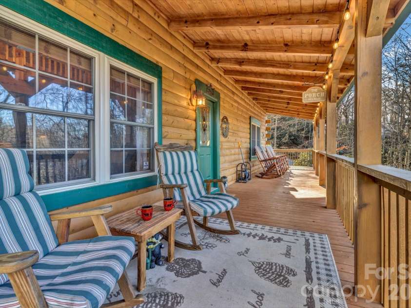 45 Ginger Lane, Waynesville, NC 28785.  MLS# CAR4392741, YatesRealty ID 17164. 