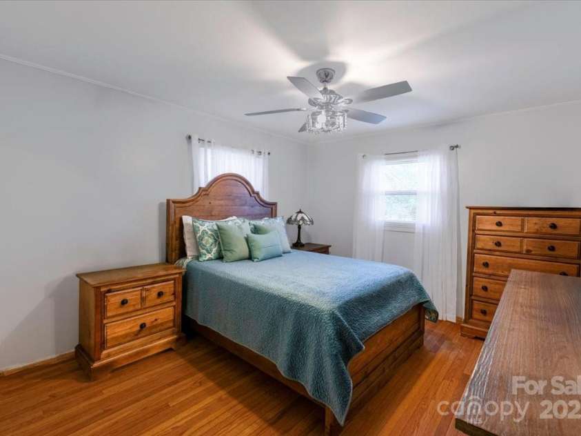 8 Northbrook Drive, York, SC 29745.  MLS# CAR4239609, YatesRealty ID 17164. 