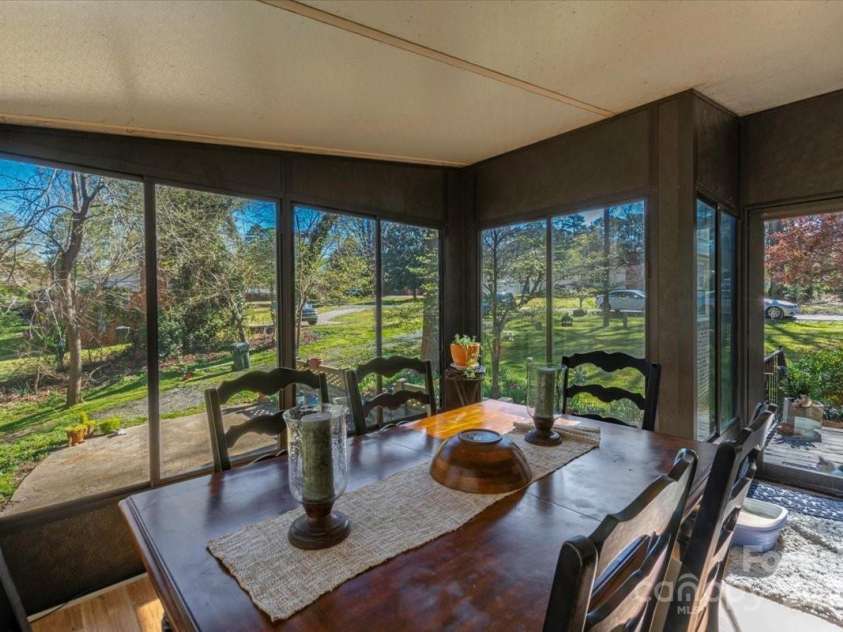 8 Northbrook Drive, York, SC 29745.  MLS# CAR4239609, YatesRealty ID 17164. 