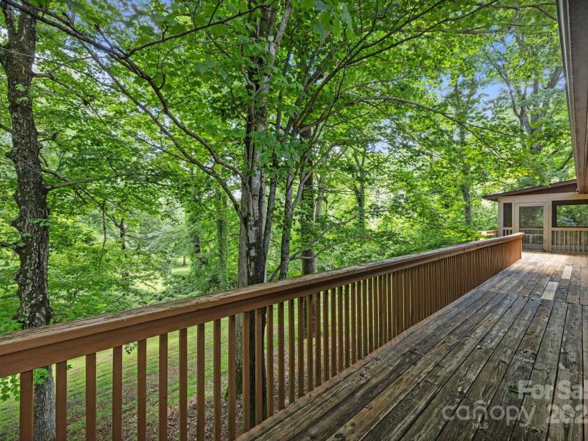 1128 Forest Street, Mars Hill, NC 28754.  MLS# CAR4254715, YatesRealty ID 17165. 