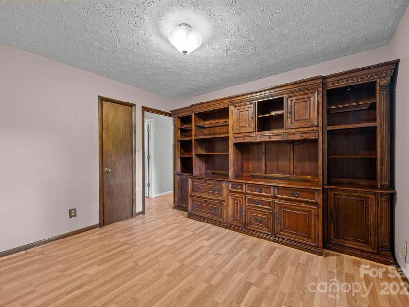 1128 Forest Street, Mars Hill, NC 28754.  MLS# CAR4254715, YatesRealty ID 17165. 