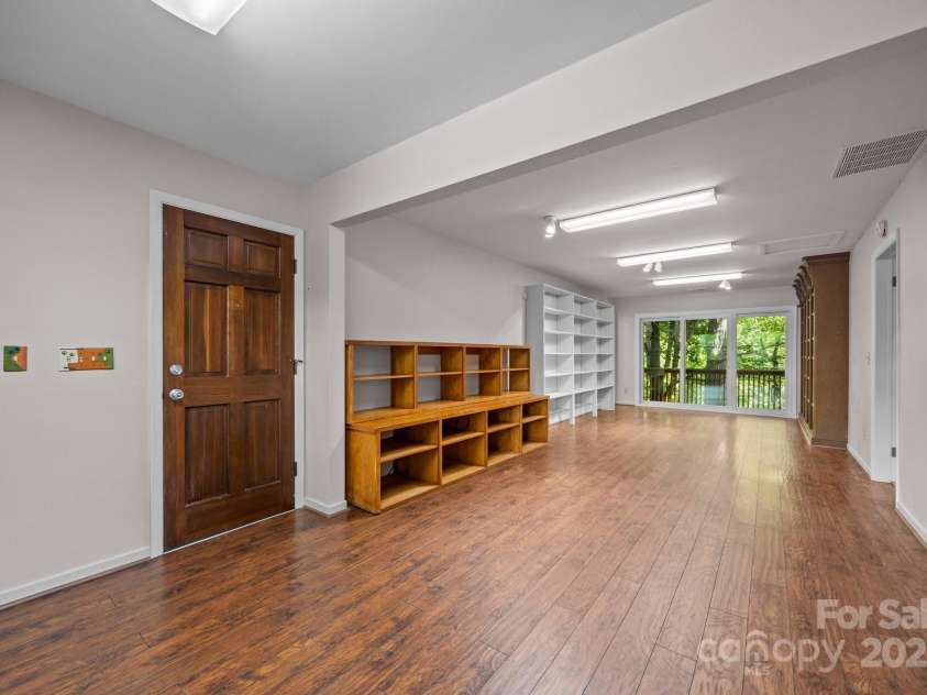 1128 Forest Street, Mars Hill, NC 28754.  MLS# CAR4254715, YatesRealty ID 17165. 