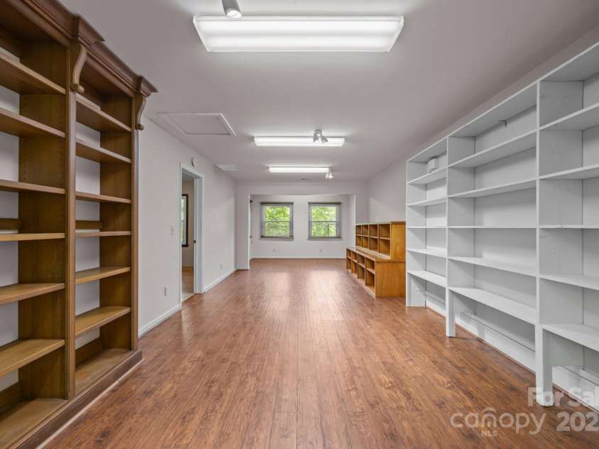 1128 Forest Street, Mars Hill, NC 28754.  MLS# CAR4254715, YatesRealty ID 17165. 