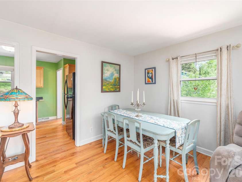 159 Sand Hill Road, Asheville, NC 28806.  MLS# CAR4370635, YatesRealty ID 17165. 