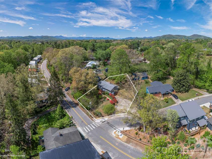 159 Sand Hill Road, Asheville, NC 28806.  MLS# CAR4370635, YatesRealty ID 17165. 