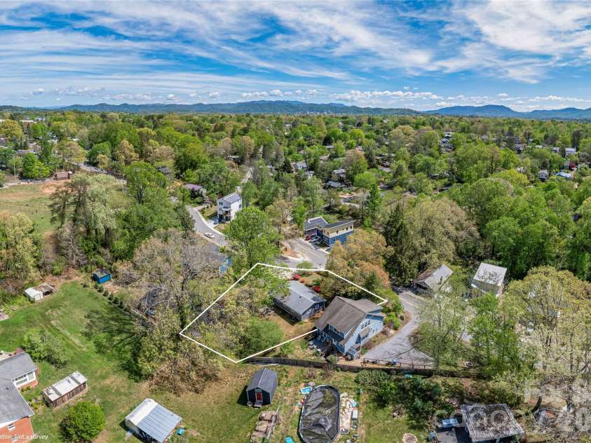 159 Sand Hill Road, Asheville, NC 28806.  MLS# CAR4370635, YatesRealty ID 17165. 